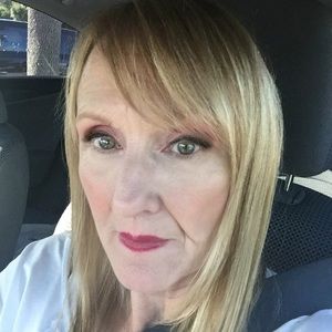 Meet your Posher, Lesley1